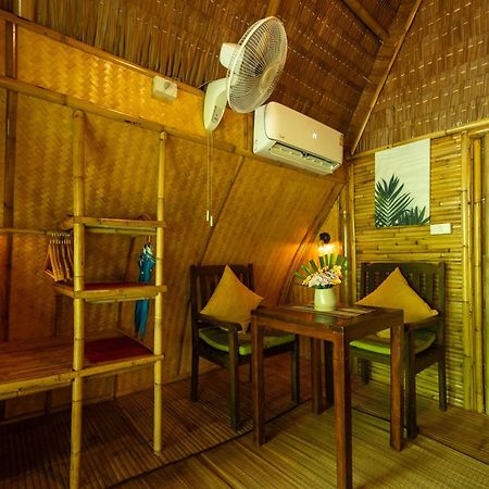 Bamboo Bay Eco Resort スリタヌ エクステリア 写真