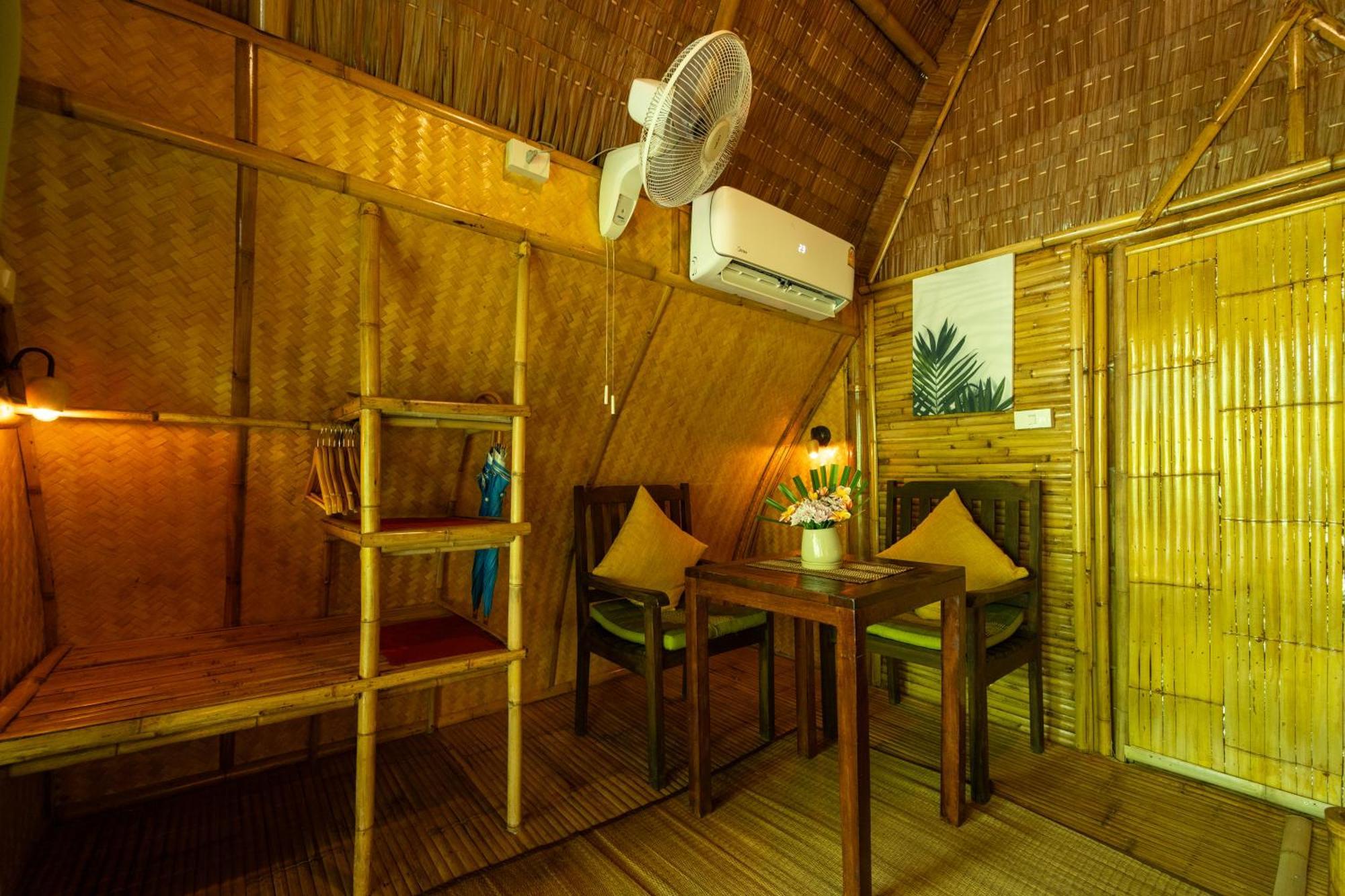 Bamboo Bay Eco Resort スリタヌ エクステリア 写真