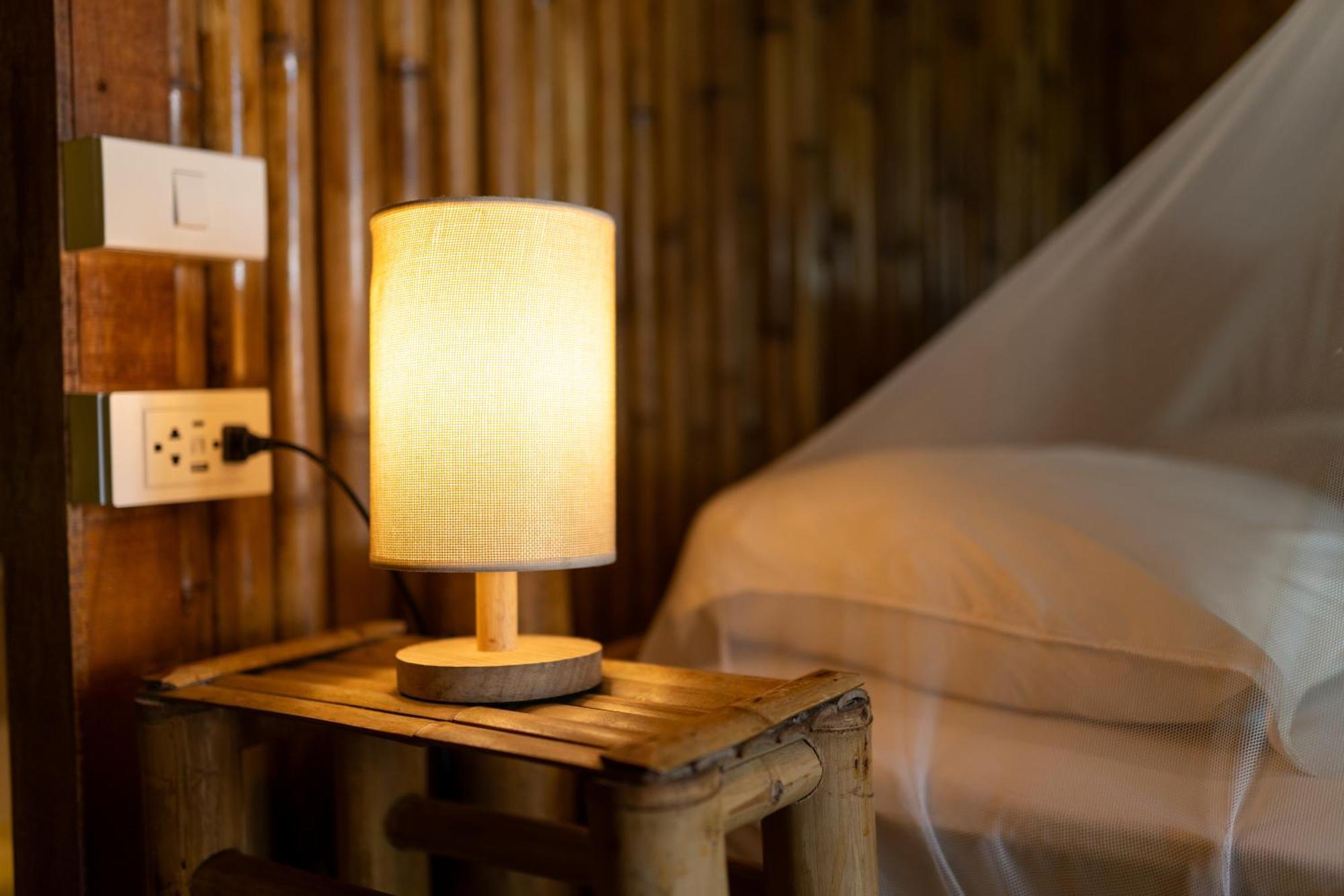 Bamboo Bay Eco Resort スリタヌ エクステリア 写真